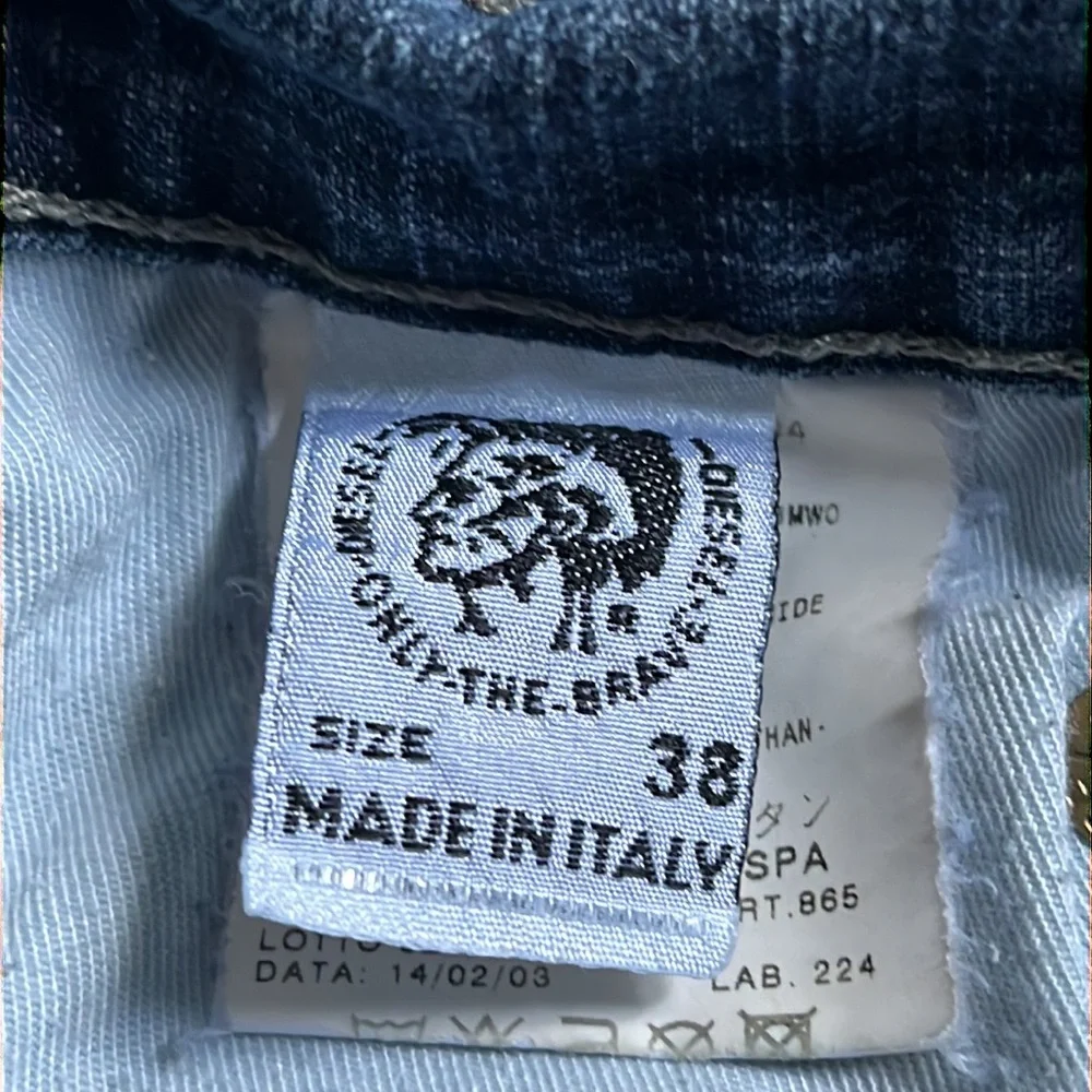 Y2K 90’s Vintage Diesel Jeans Kulter Crosshatch Stretch Denim wash 865 SHORT